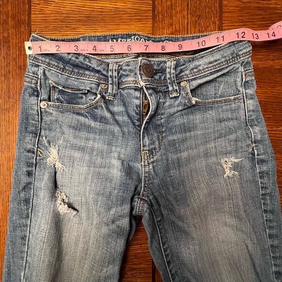 American Eagle Outfitters AEO Vintage Ripped Destructed Jeans Size 0 - Picture 6 of 9